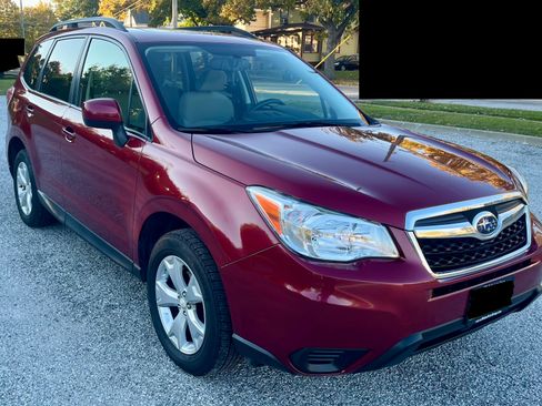 Used 2016 Subaru Forester 2.5i Premium w/ All-Weather Package image 2