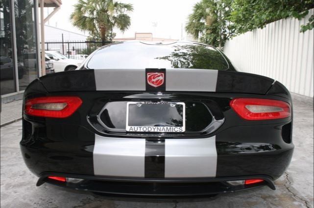 Used 2013 SRT Viper GTS w/ GTS Laguna Interior Pkg RWD image 2