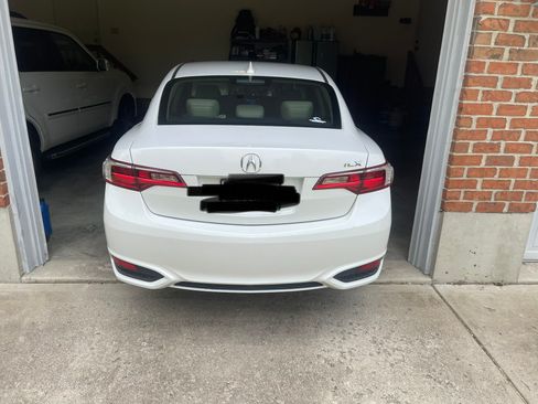 Used 2016 Acura ILX FWD image 2
