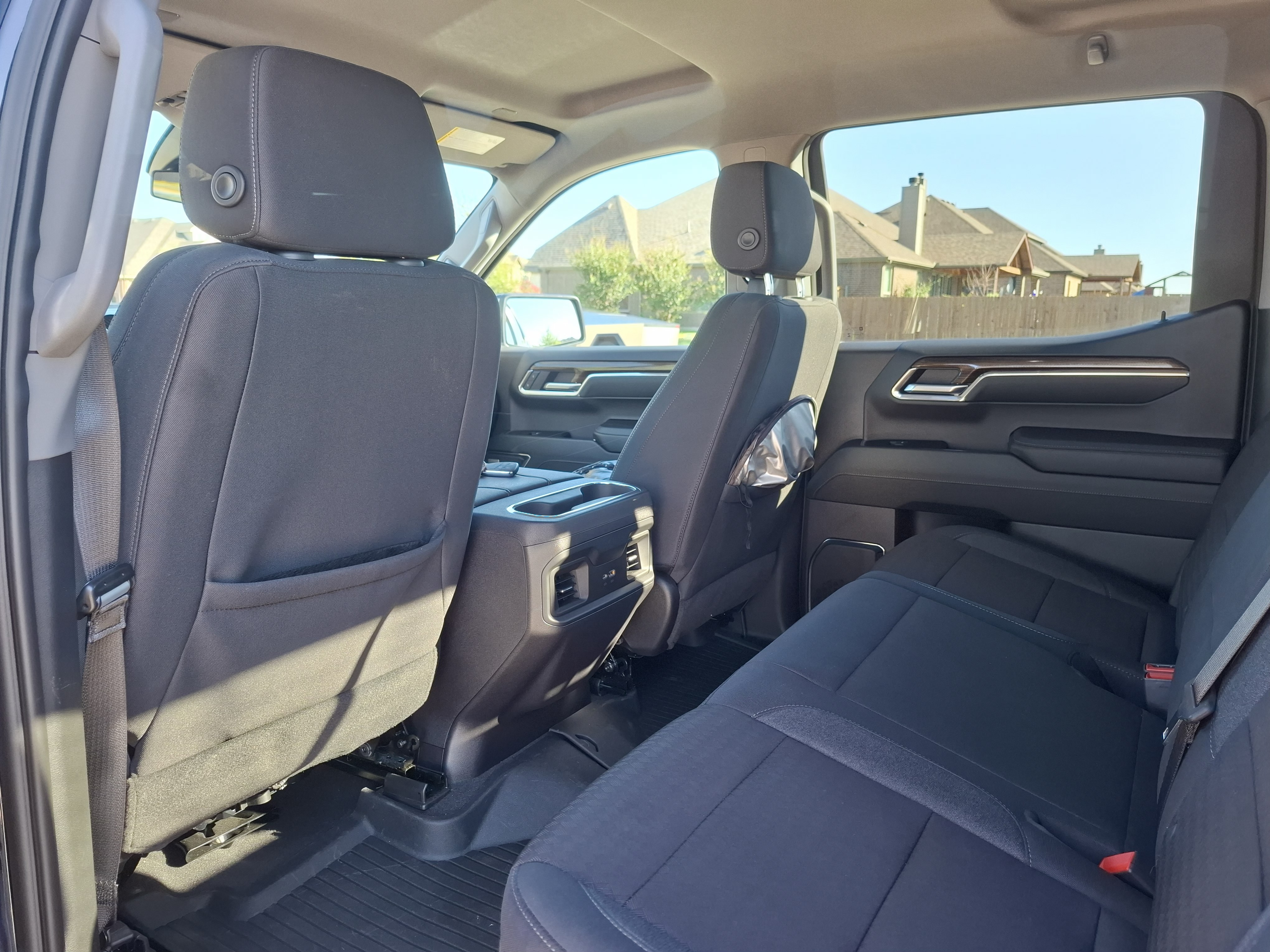 Used 2024 Chevrolet Silverado 1500 LT Trail Boss w/ Convenience Package II AWD/4WD image 16