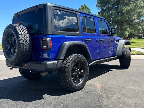 Used 2018 Jeep Wrangler Unlimited Rubicon AWD/4WD image 10