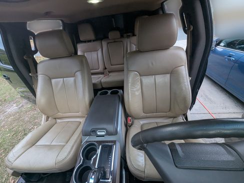 Used 2013 Ford F150 Lariat w/ Mid Equipment Group image 17