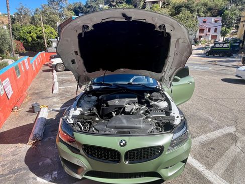 Used 2013 BMW Z4 sDrive28i RWD image 4