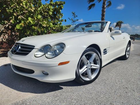 Used 2005 Mercedes-Benz SL 500 image 1