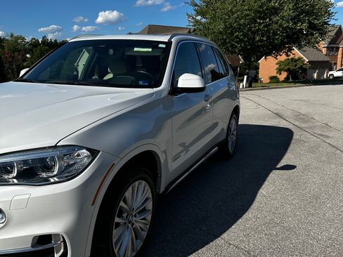 Used 2017 BMW X5 xDrive35i AWD/4WD image 4