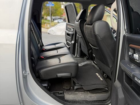 Used 2017 RAM 2500 Laramie w/ Sport Appearance Group image 12