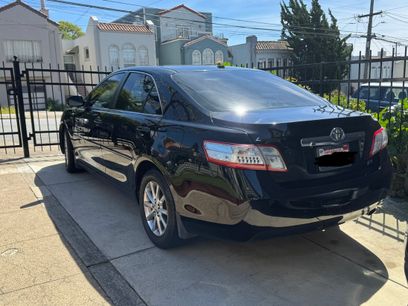 Used 2011 Toyota Camry Hybrid