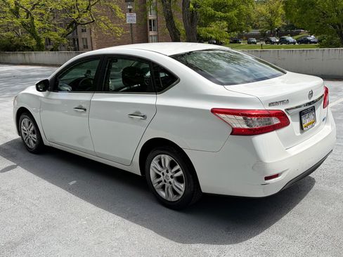 Used 2014 Nissan Sentra SV FWD image 10
