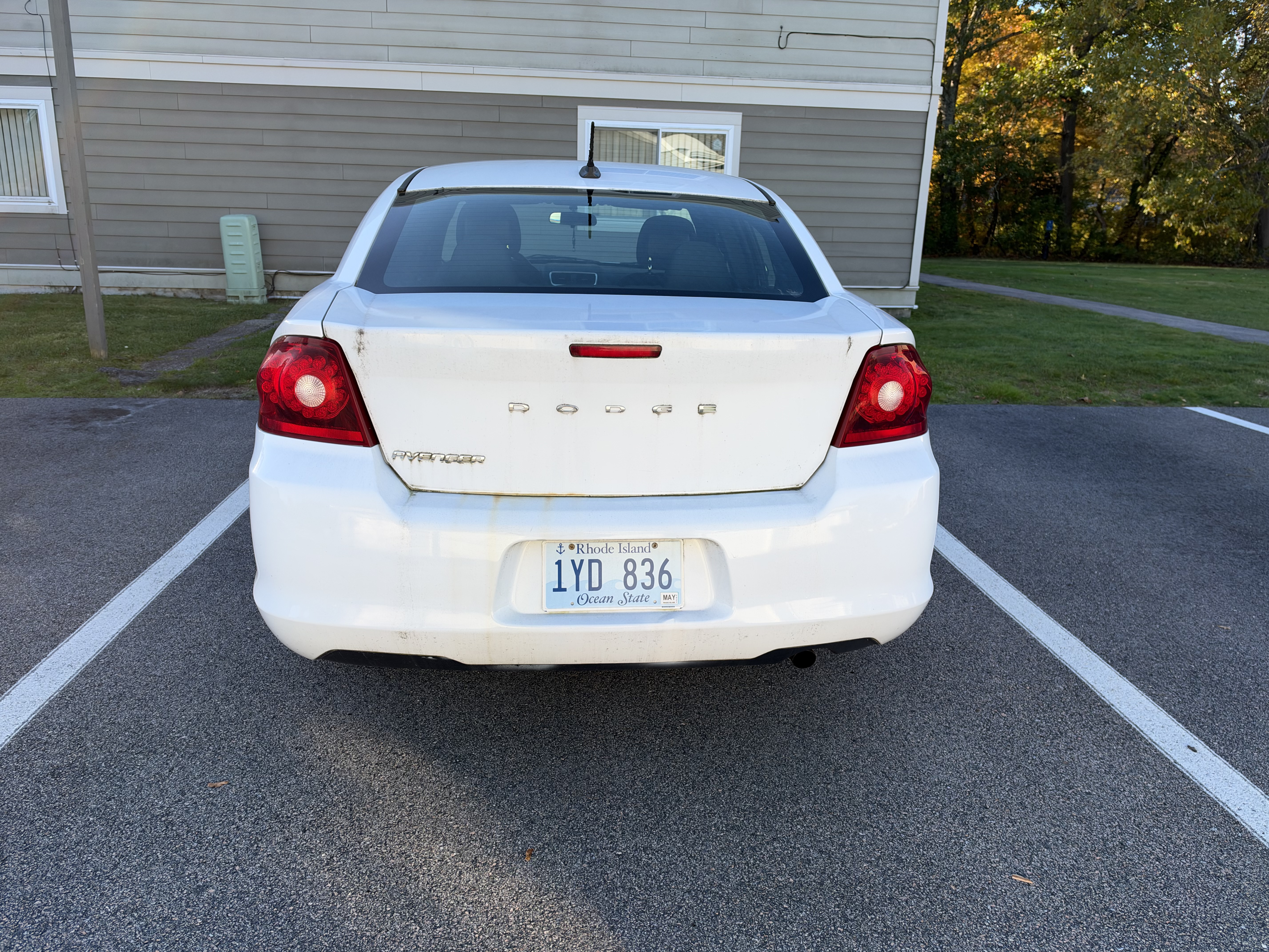Used 2014 Dodge Avenger SE FWD image 8