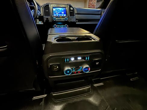 Used 2021 Ford Expedition Max Limited image 16