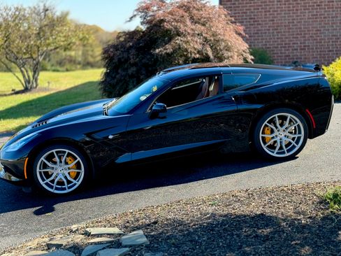 Used 2014 Chevrolet Corvette Stingray Coupe w/ 2LT Preferred Equipment Group image 1