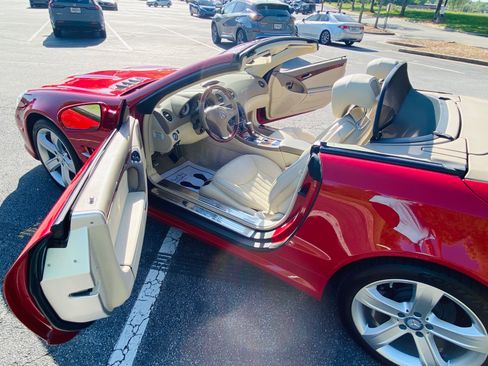 Used 2009 Mercedes-Benz SL 550 image 21