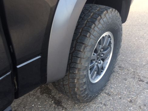 Used 2011 Ford F150 Raptor w/ Raptor Luxury Pkg image 19