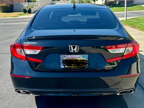 Used 2020 Honda Accord Sport image 5