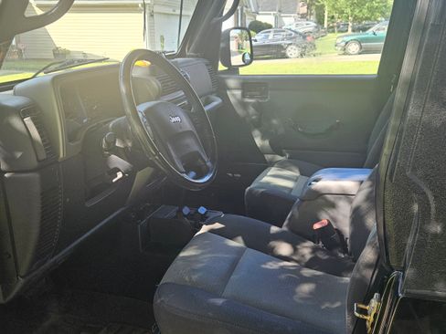 Used 2006 Jeep Wrangler Unlimited image 11