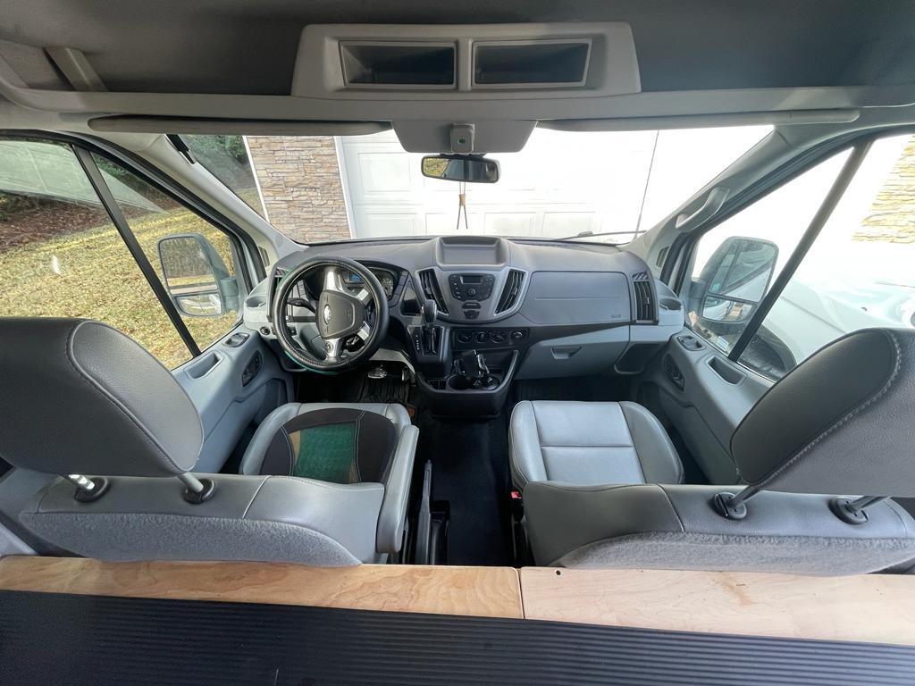 Used 2016 Ford Transit 250 148 Medium Roof RWD image 8