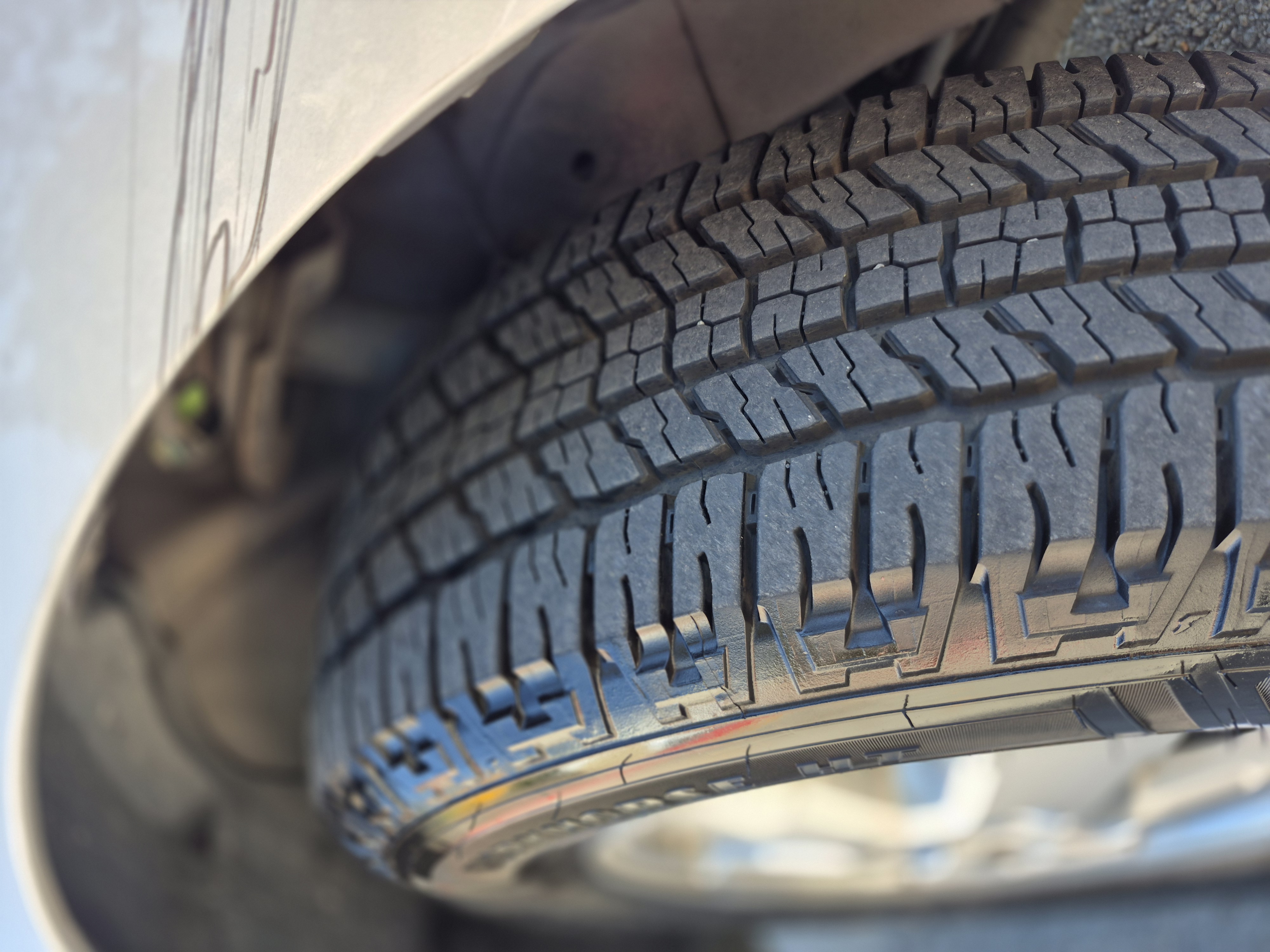 Used 2011 Ford Escape XLT AWD/4WD image 9