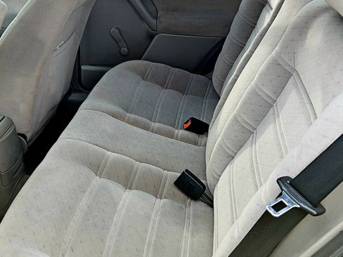 Used 1997 Volkswagen Jetta TDI image 6