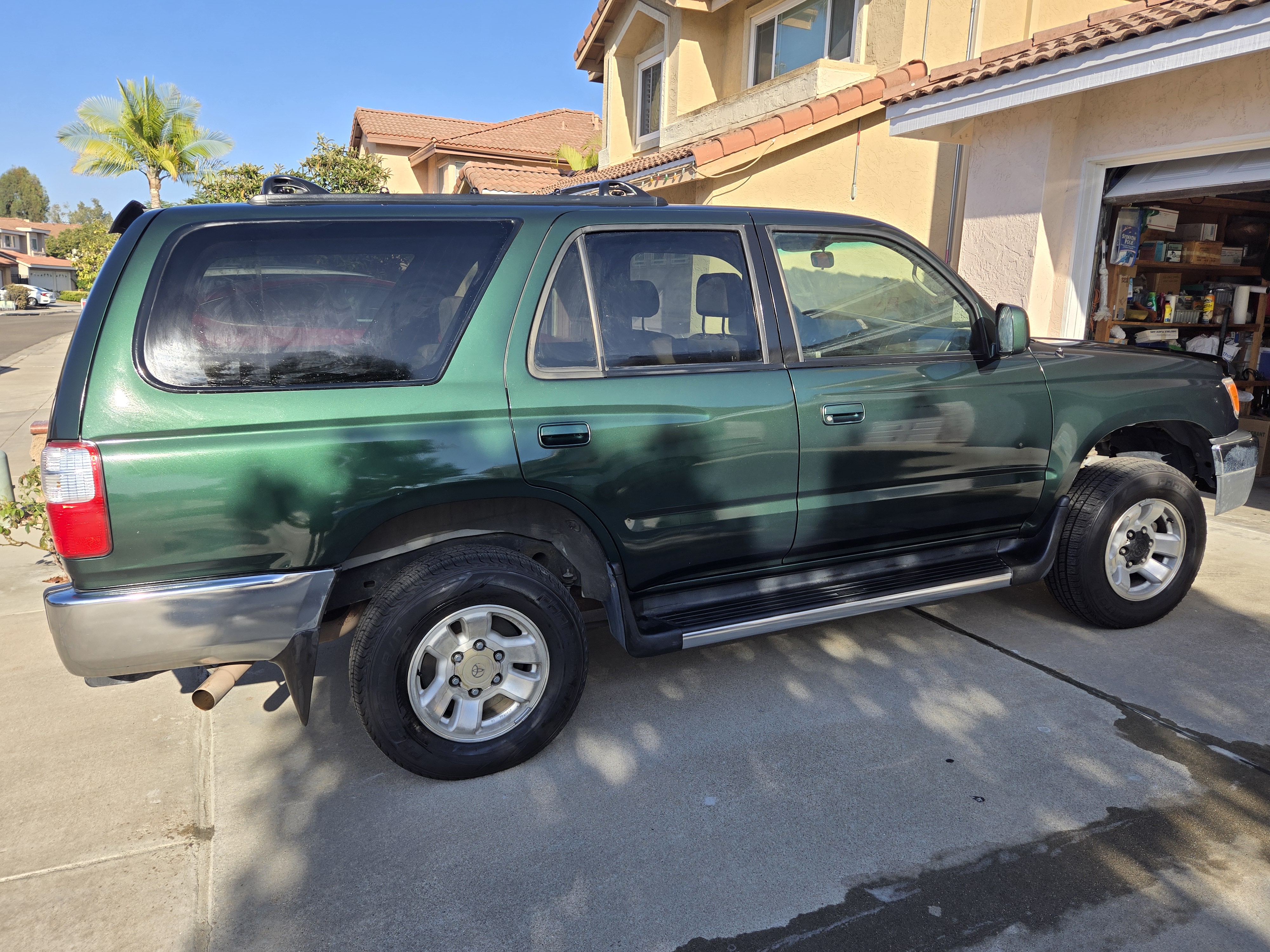 Used 2002 Toyota 4Runner SR5 RWD image 8