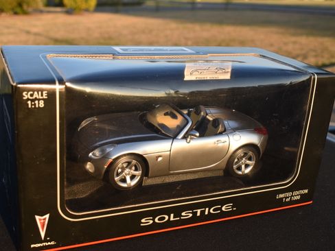 Used 2006 Pontiac Solstice Convertible w/ Premium Package image 20