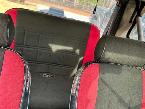 Used 1995 Jeep Wrangler SE image 9