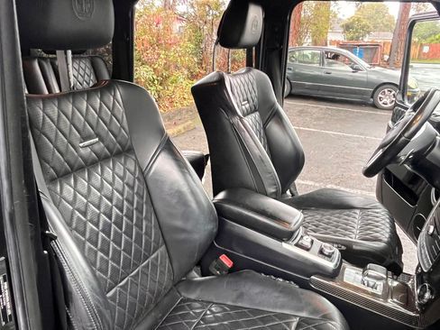 Used 2018 Mercedes-Benz G 65 AMG 4MATIC image 12