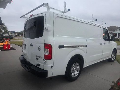 Used 2016 Nissan NV 2500 SV w/ Technology Package image 5