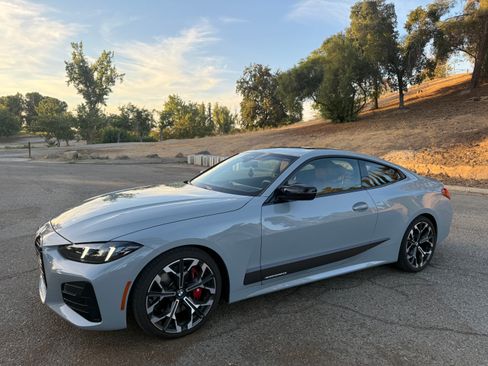 Used 2025 BMW M440i Coupe w/ Premium Package RWD image 11