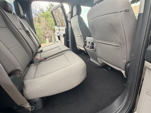 Used 2018 Ford F250 XLT w/ XLT Value Package AWD/4WD image 9