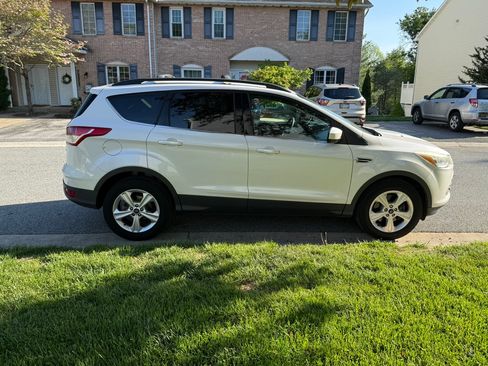 Used 2014 Ford Escape SE w/ Equipment Group 201A AWD/4WD image 20