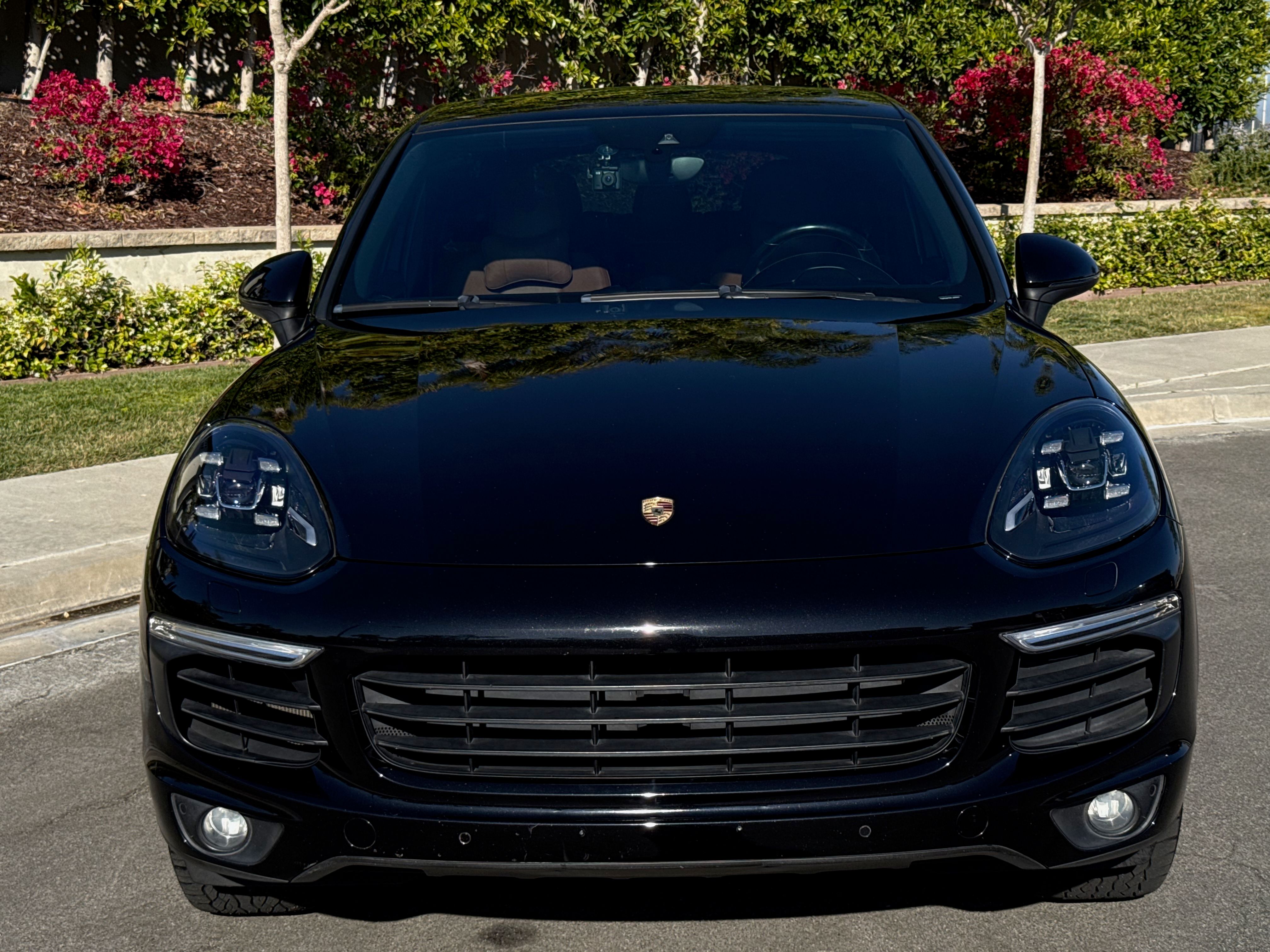 Used 2017 Porsche Cayenne S Platinum AWD/4WD image 10