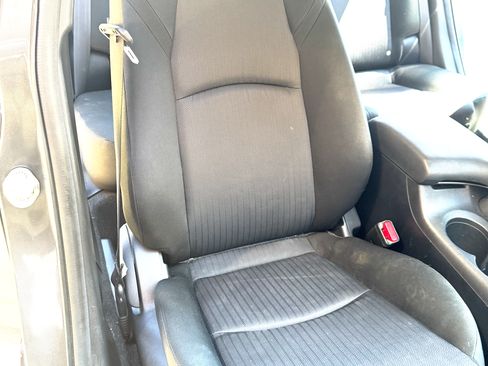 Used 2015 MAZDA MAZDA3 i Sport image 11