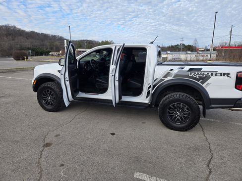 Used 2024 Ford Ranger Raptor image 8