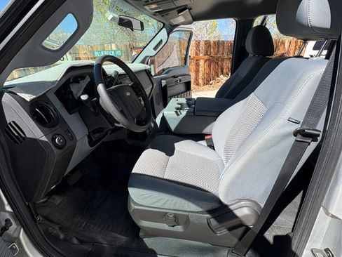 Used 2016 Ford F250 XL w/ Power Equipment Group image 11