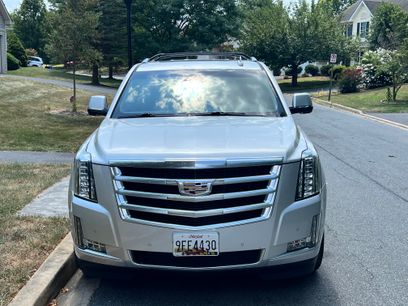 Used 2018 Cadillac Escalade Luxury