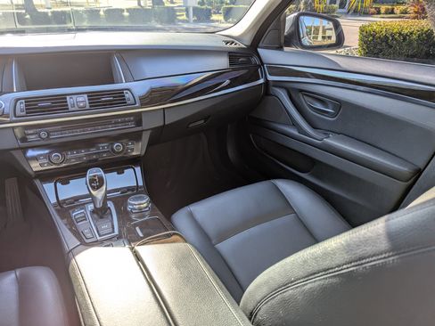Used 2016 BMW 535i xDrive Sedan image 22