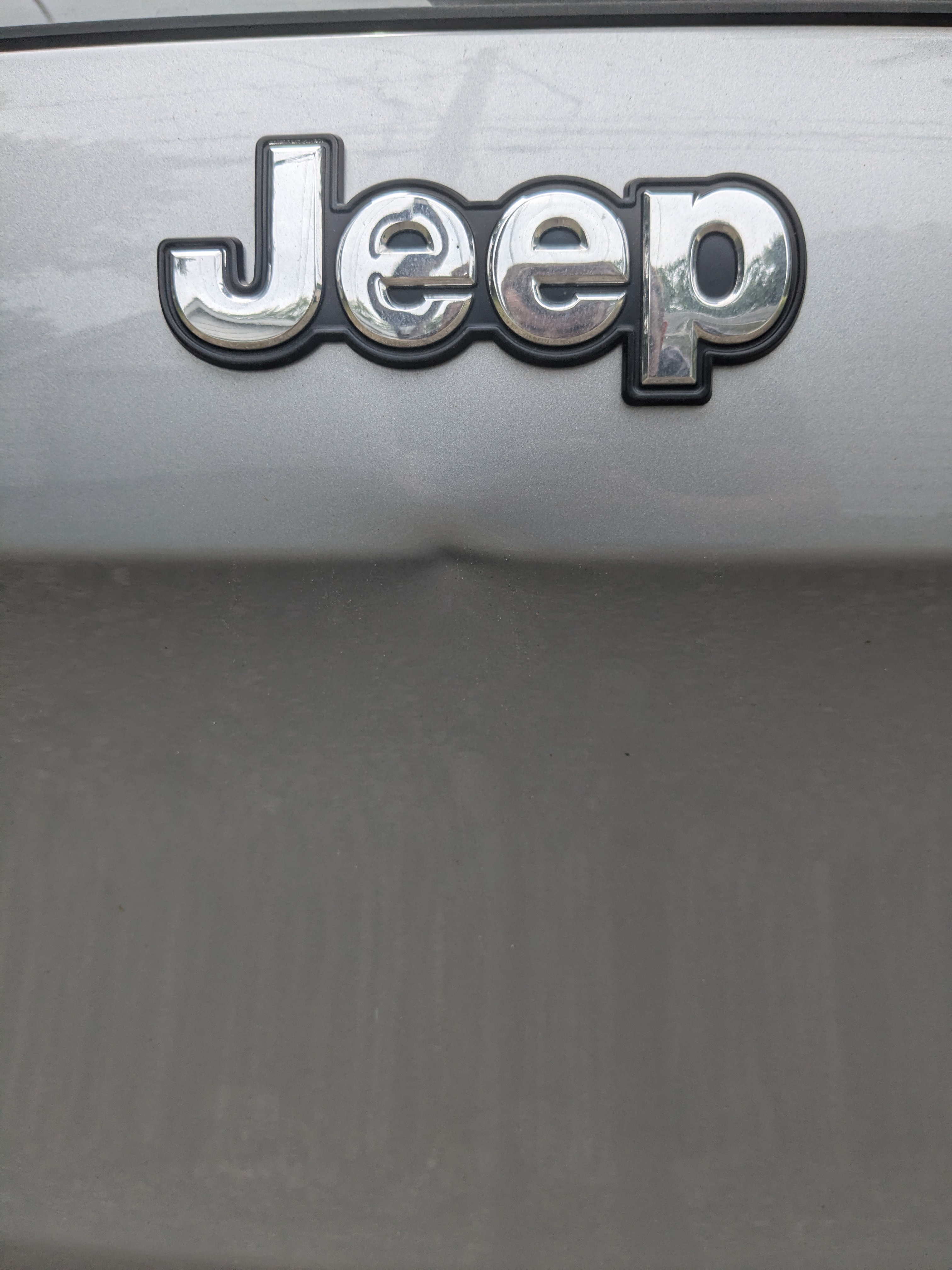 Used 2014 Jeep Cherokee Latitude FWD image 6