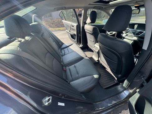 Used 2014 Honda Accord EX-L image 9