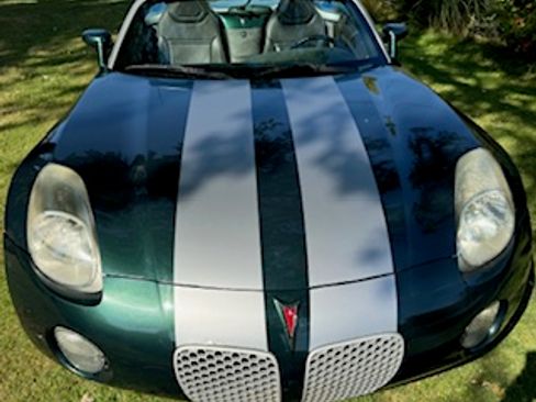 Used 2006 Pontiac Solstice Convertible w/ Premium Package image 1