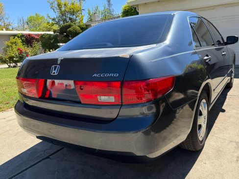 Used 2005 Honda Accord LX image 6