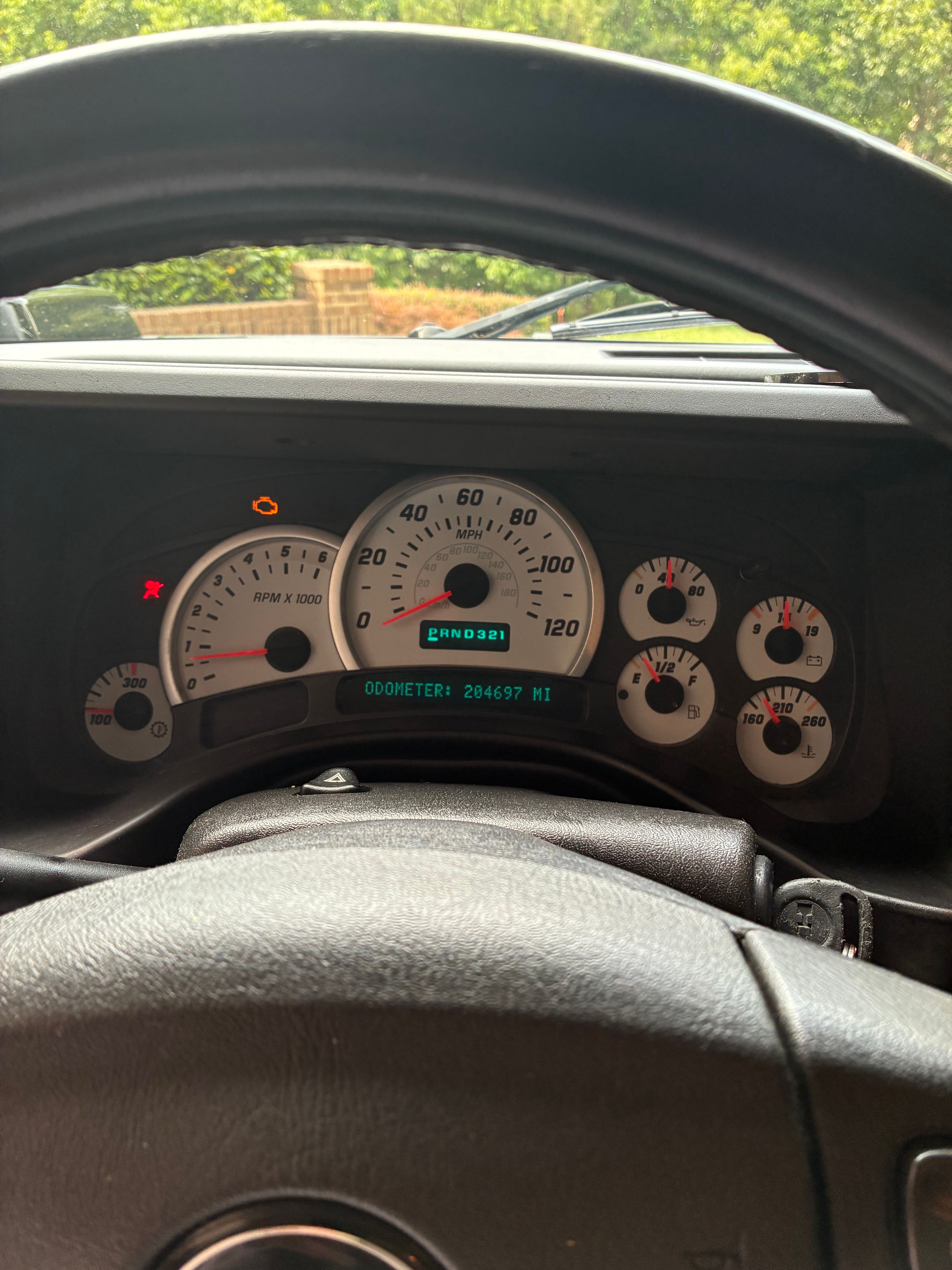 Used 2004 HUMMER H2 w/ Preferred Equipment Group AWD/4WD image 11