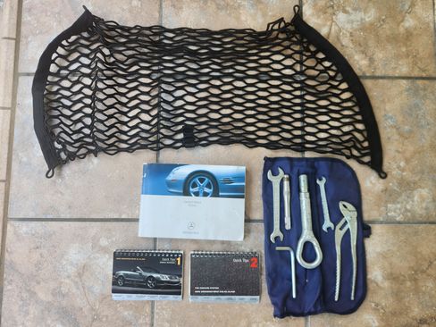 Used 2006 Mercedes-Benz SL 65 AMG image 32