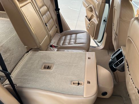 Used 2012 Porsche Cayenne S image 15