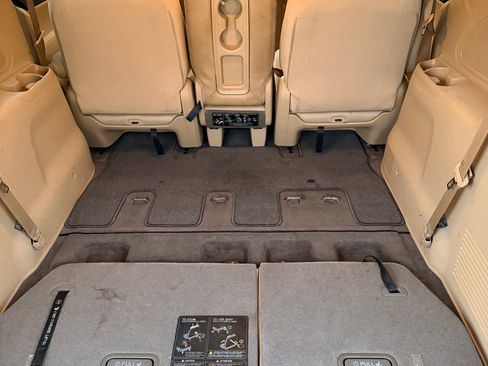 Used 2015 Kia Sedona LX w/ LX Convenience Package image 23