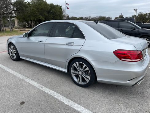 Used 2014 Mercedes-Benz E 350 Sedan image 2