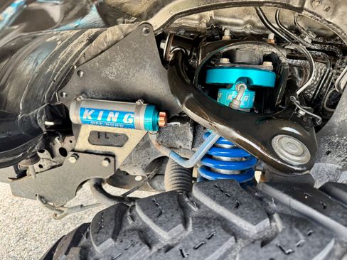 Used 2017 Toyota Tundra SR5 w/ TRD Off Road Package AWD/4WD image 20