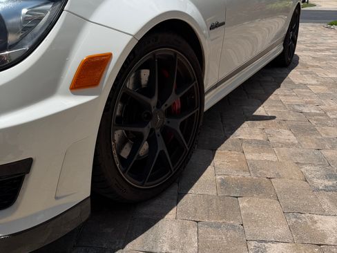 Used 2015 Mercedes-Benz C 63 AMG Coupe image 10