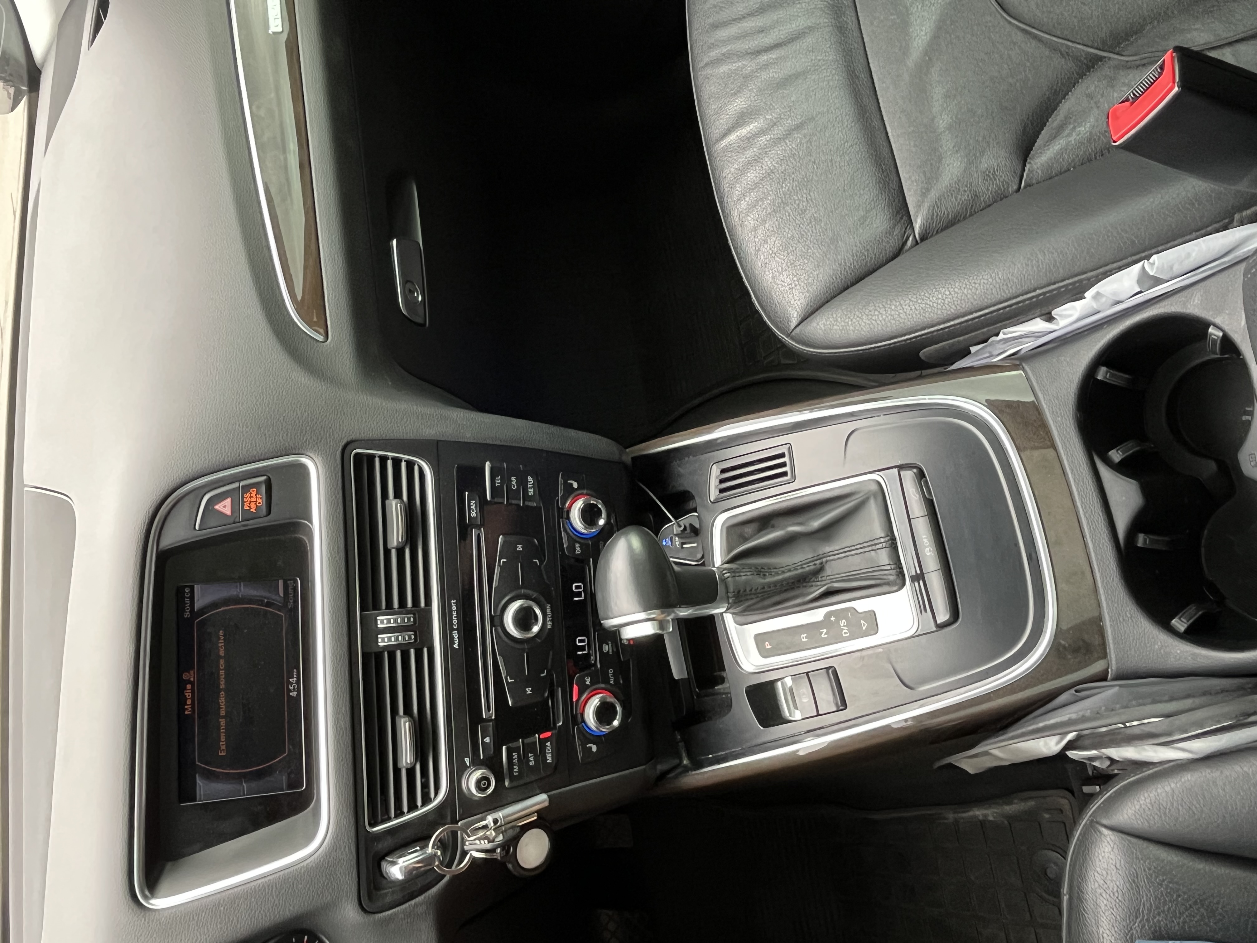 Used 2014 Audi Q5 2.0T Premium w/ Lighting Package AWD/4WD image 10