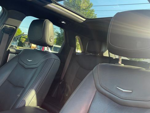 Used 2021 Cadillac XT5 Premium Luxury image 14