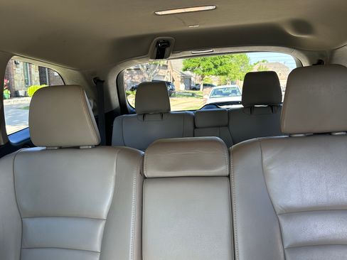 Used 2017 Honda Pilot Touring image 22